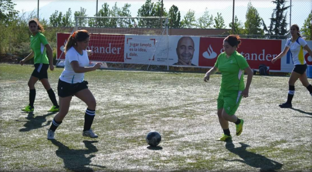 Martina Espinoza (5)